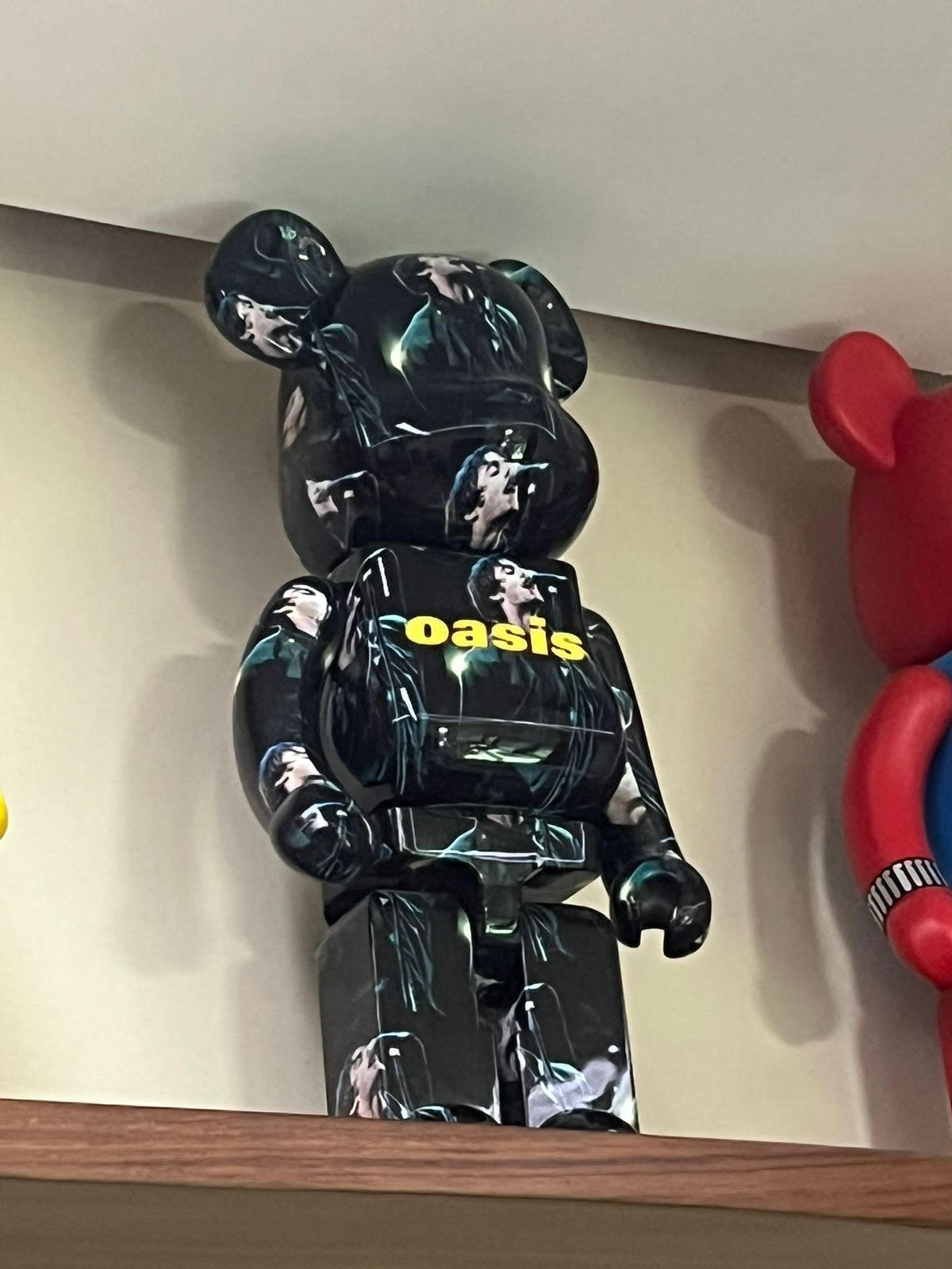 BEARBRICK OASIS