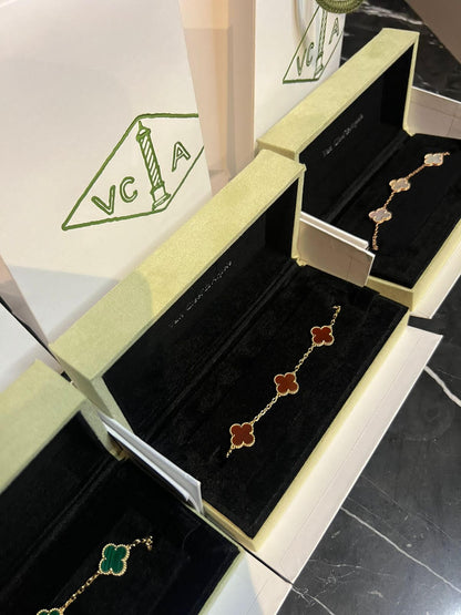 VAN CLEEF & ARPELS 18 K